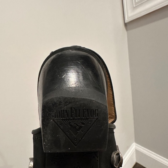 Pointed Black Mule “Truth Serena” by John Fluevog - Picture 7 of 11